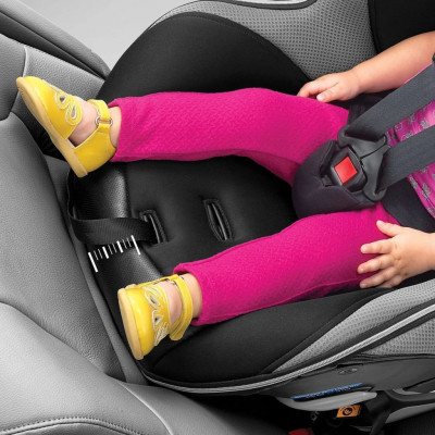 Автокрісло Chicco NextFit Zip Max Air, група 0+/1/2/3