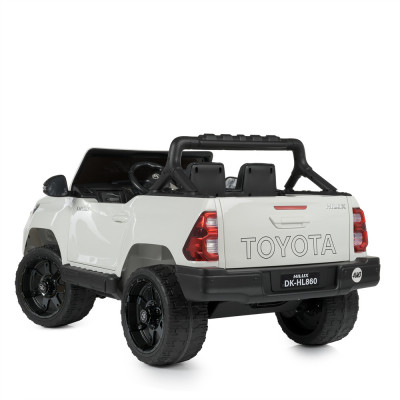 Дитячий електромобіль з пультом керування Toyota Hilux Bambi M 4919