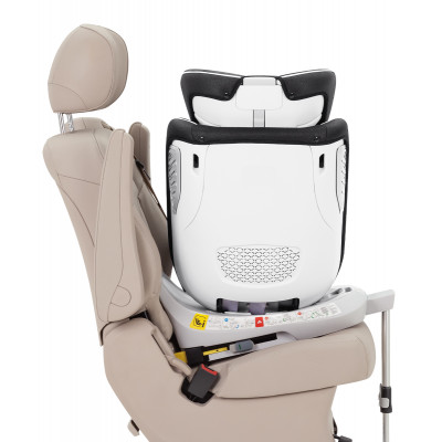 Дитяче автомобільне крісло Carrello Revolt