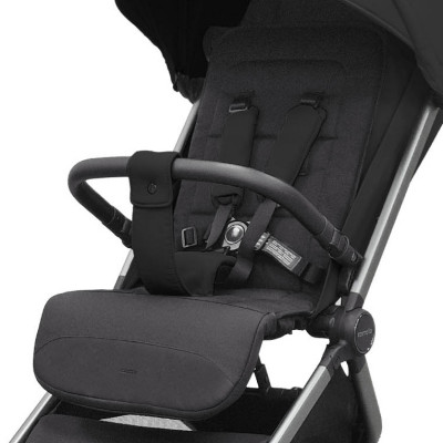 Прогулянкова коляска Carrello Atom M